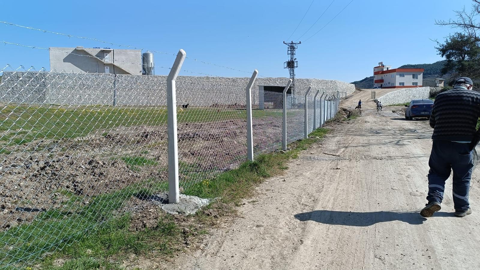 Beton Direkli Tel Örgü Kurumsal Proje Uygulaması 11